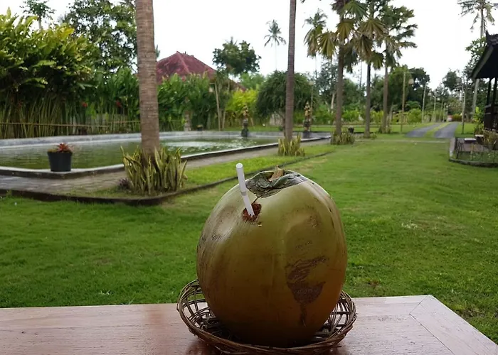 Buana Ecofarm منتجع